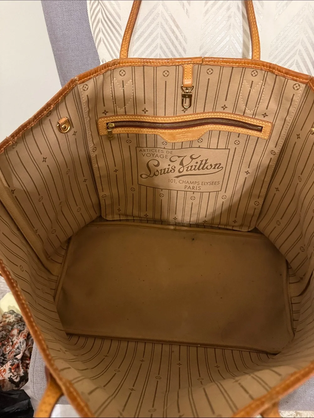 Louis Vuitton Monogram Canvas Tote with Vachetta Trim